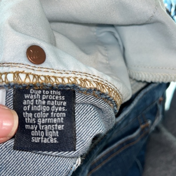Madewell 9” high rise skinny jeans waist is 33”. Excellent condition - Picture 5 of 7